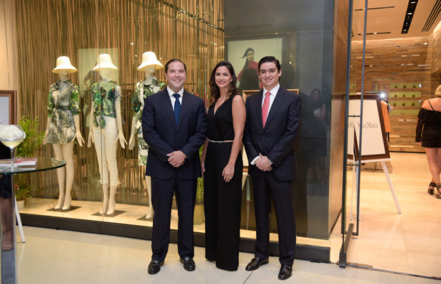 Max Mara, el lujo real y práctico abre sus puertas en Blue Mall