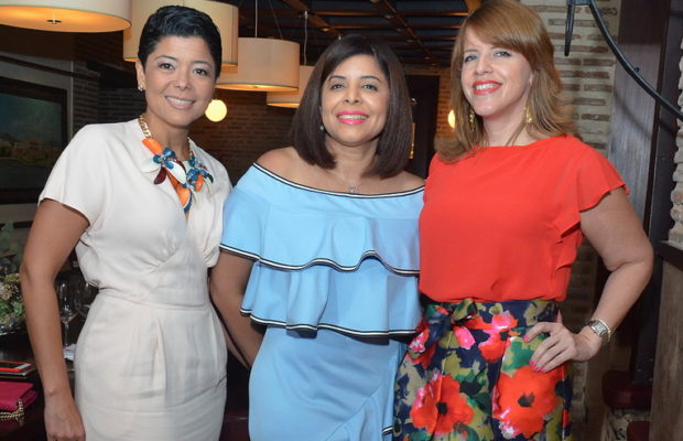 Vinos Franceses en encuentro Amical de la Orden Mondial Des Gourmets Dégustateurs