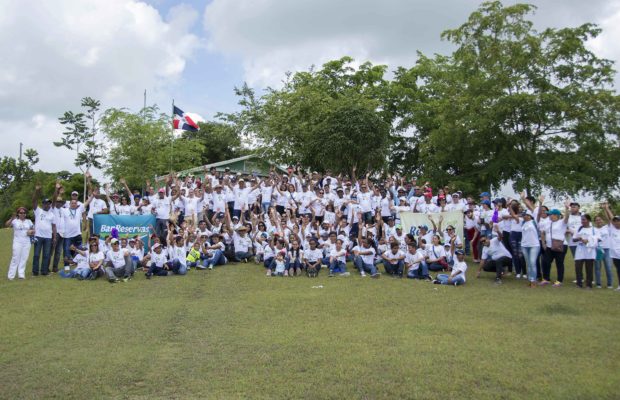 CoopReservas siembra miles de árboles para celebrar Día Internacional del Medio Ambiente