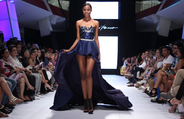 Franco Perna le da glamour al RDFW