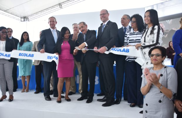 ECOLAB-MICROTEK INAUGURA PLANTA DE MANUFACTURA EN ZONA FRANCA DE LAS AMERICAS EN SANTO DOMINGO