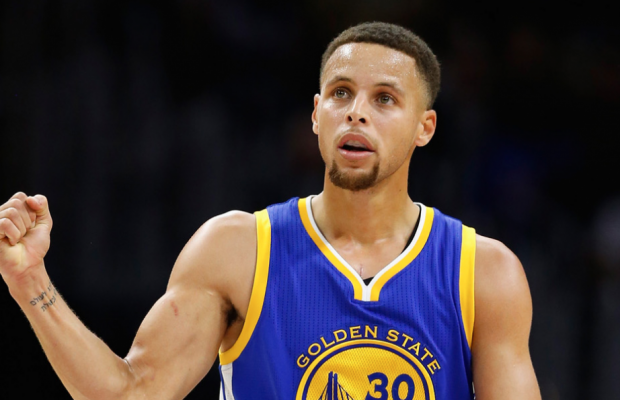 OFICIAL: Stephen Curry firma contrato de 201 millones con Warriors