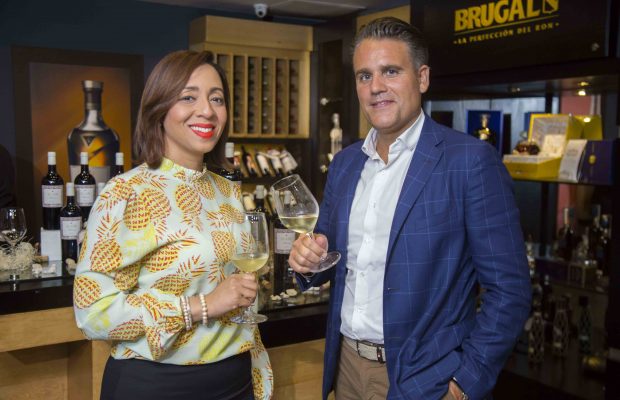 Vinos S.A. y Grupo Artevino presentan el nuevo IZADI Selección