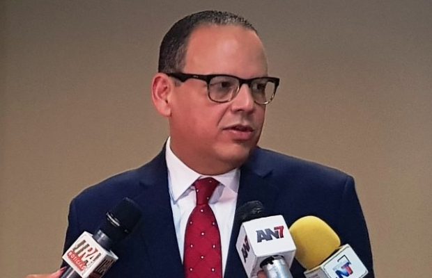Justicia y Transparencia pide enfrentar mafia que opera en la comercialización de los combustibles