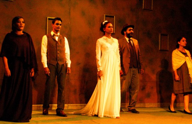 Bodas de Sangre: teatro y poesía en un efectivo  Juego de Navajas