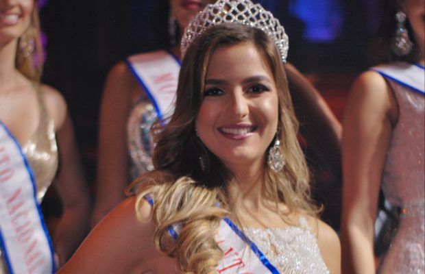 GLAMOUR Y BELLEZA PRESENTARON LAS CANDIDATAS AL MISS REPÚBLICA DOMINICA UNIVERSO 2017