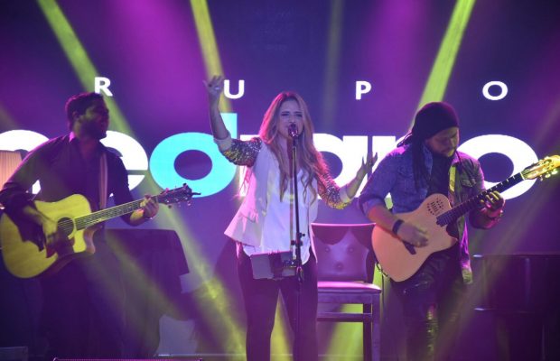Nathalie Hazim abre concierto de Tommy Torres