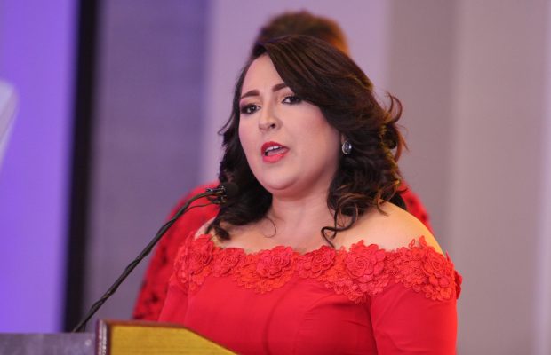 Acroarte dedica gala Premio al Mérito Periodístico a Ángela Ovalles