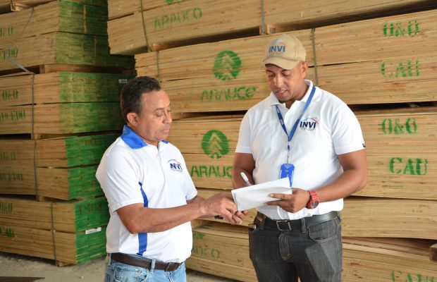 INVI inicia reparación de viviendas afectadas por Huracán Irma