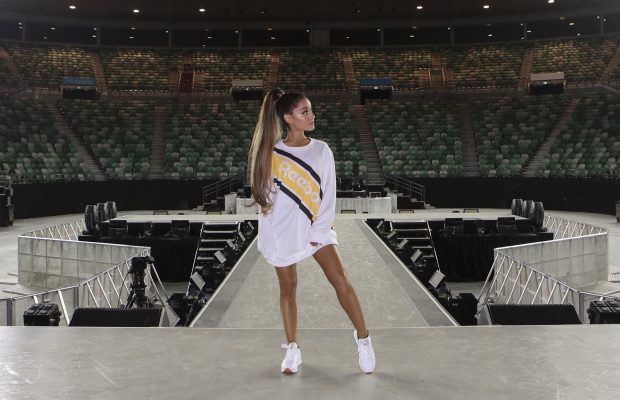 Reebok y Ariana Grande se unen para inspirable confianza y seguridad a una nueva generación.
