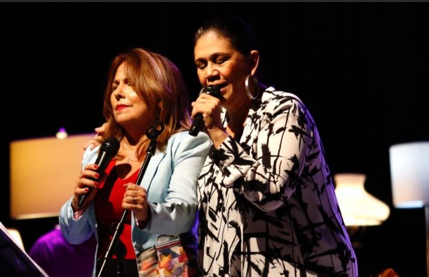 Luiba María Hevia en un viaje de emoción y poesía por las Vidas Paralelas