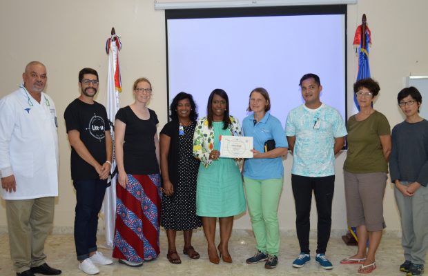 Delegación de Logos Hope  visita  Hospital Docente Padre Billini