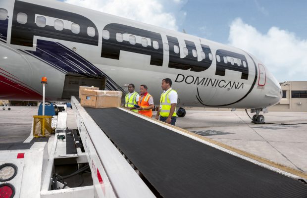 PAWA Dominicana dispone vuelos especiales para trasporte de damnificados Huracán Irma