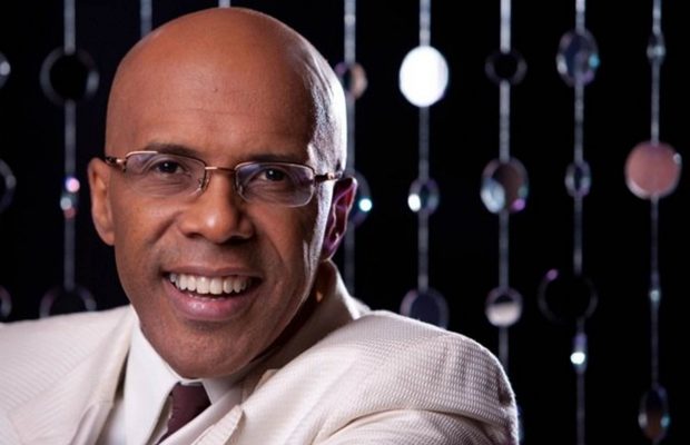 Ramón Orlando llega a Hard Rock Live con sus inolvidables baladas