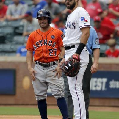 Jóse Altuve, 4 campañas seguidas con 200 hits