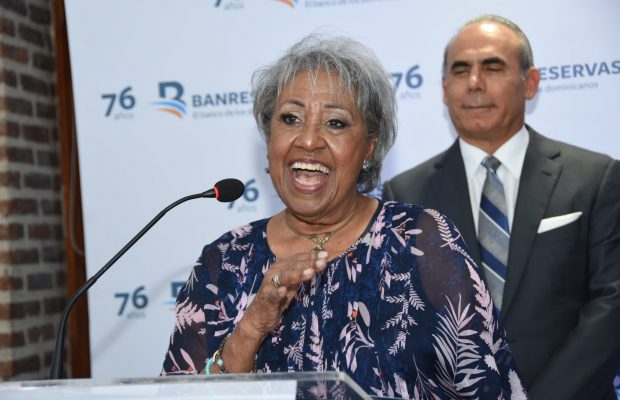 Ada Balcácer: Reserva Cultural de la Nación por trascendencia de obra pictórica y social