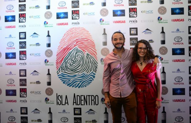 Isla Adentro celebra el lanzamiento de su segunda temporada