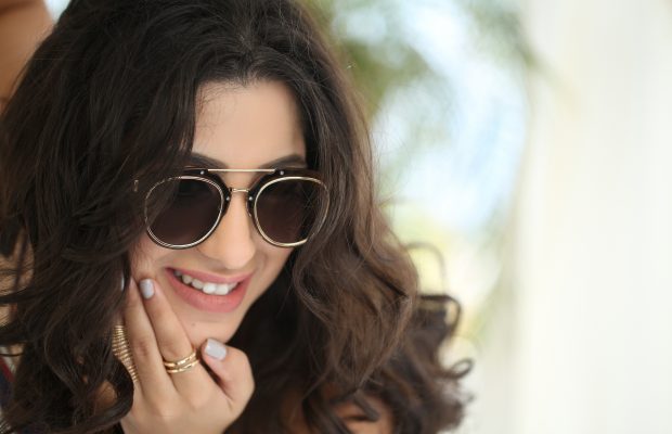 Janette Márquez promueve “Cuando el pasado vuelve”