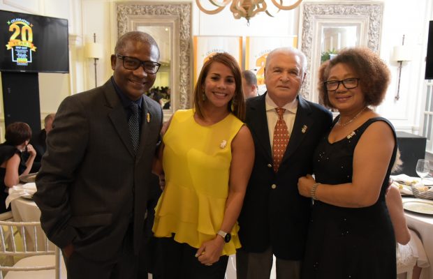 Cena de gala por 20 aniversario de Bra Dominicana
