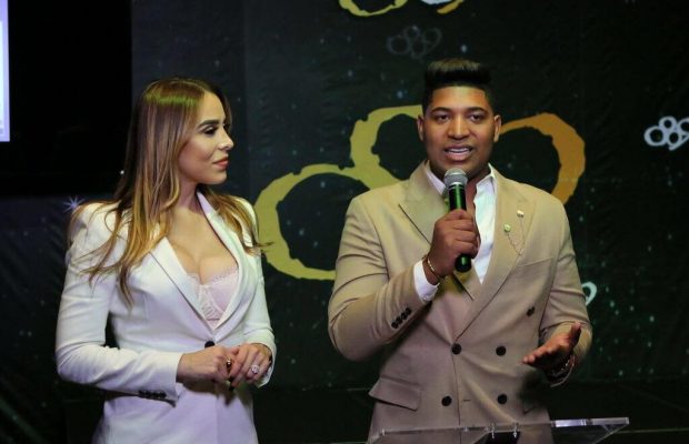 Ronny Jiménez, lanzó su show “Ronny Jiménez Podcasts”.