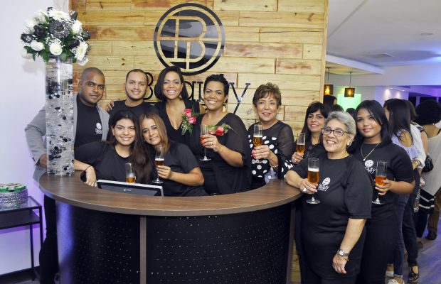 Centro de Belleza Estética Beauty Town abre sus puertas en Plaza Central