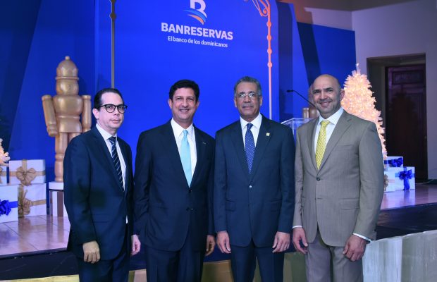 Lizardo Mézquita resalta crecimiento  de Banreservas en la región Norte