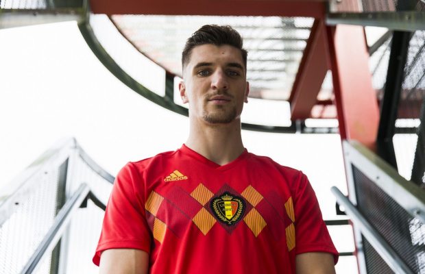 adidas Football revela los nuevos uniformes locales para las federaciones de la Copa Mundial de la FIFA Rusia 2018TM