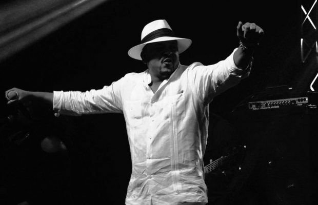 Este jueves Wason regresa  de su viaje por  la vida a Hard Rock Live