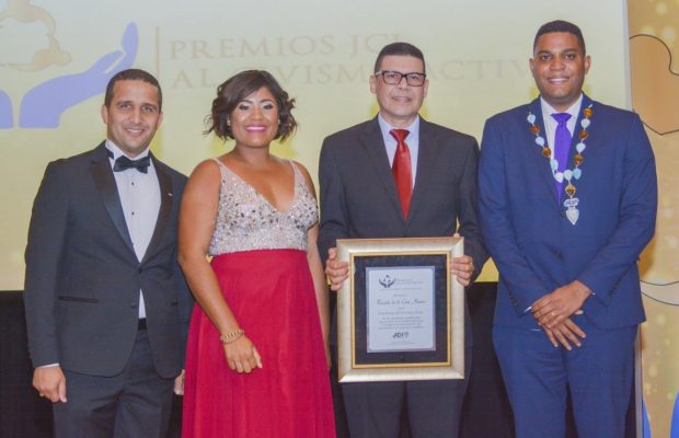 JCI República Dominicana entrega premios al civismo activo