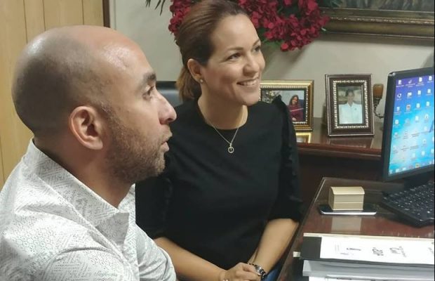 Irvin Alberti e Isabel Aracena contraen  matrimonio