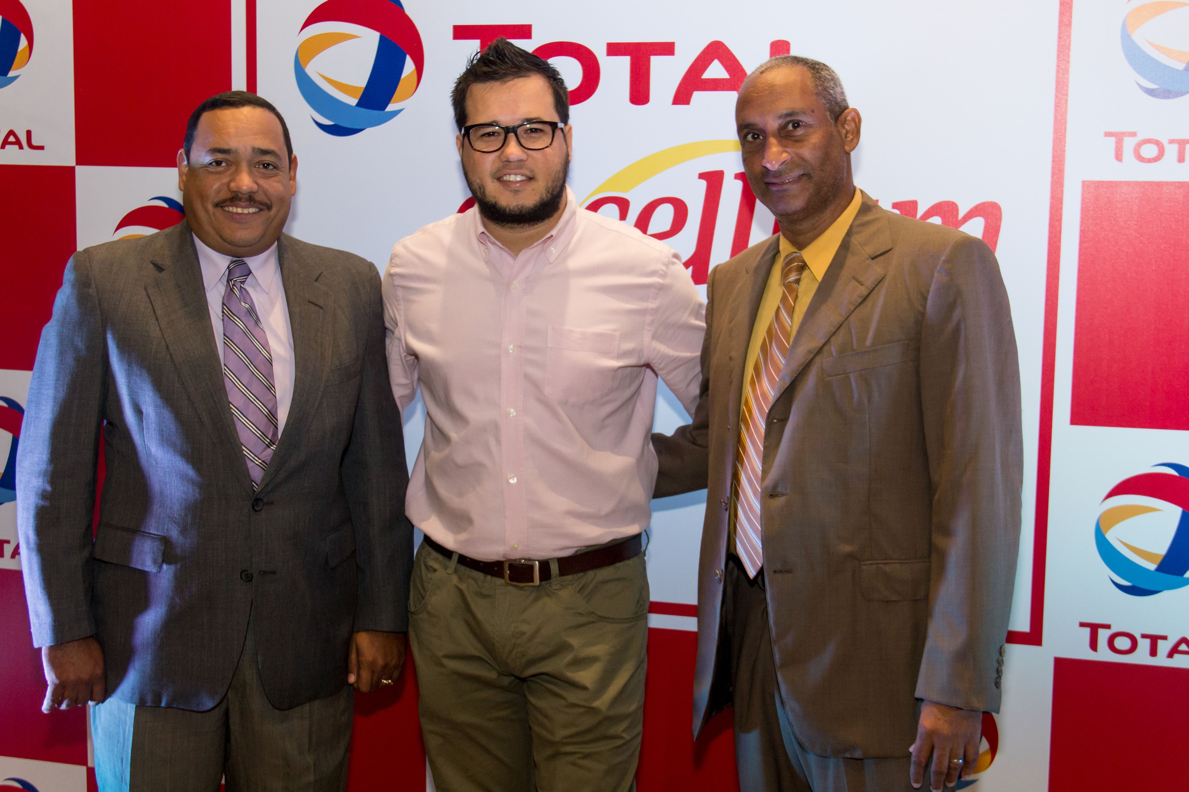 Rafael Flores, William Aish y Tito Alcantara