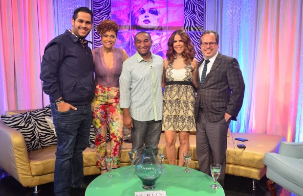 Elaine Feliz: ¨Estamos criando mujeres para que el hombre las mantenga¨