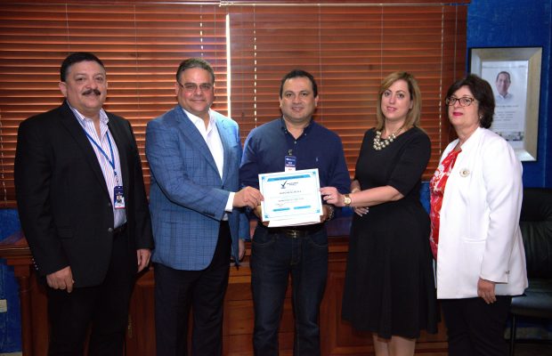 Mejía Arcalá recibe certificación ISO 37001: 2016