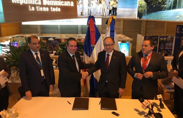 Iberia y Turismo de República Dominicana renuevan su acuerdo