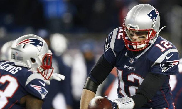 Patriots, con Brady, y Eagles estarán en las finales de sus conferencias
