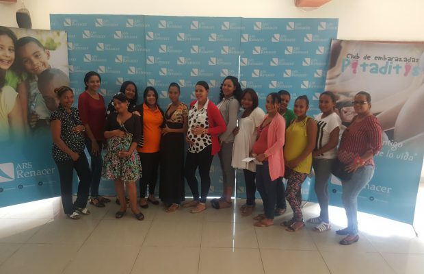 ARS Renacer ofrece charlas a embarazadas en la Provincia de Azua.