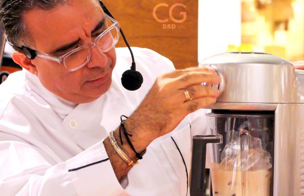 El chef Juancho Ortiz, invitado a Cóctel y festejo de Independencia Dominicana en Viena y Budapest.