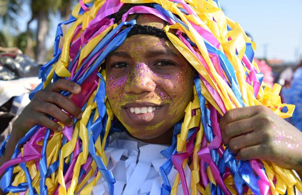 104 vistosas y coloridas comparsas participaron en Muestra Nacional de Carnaval Infantil 2018
