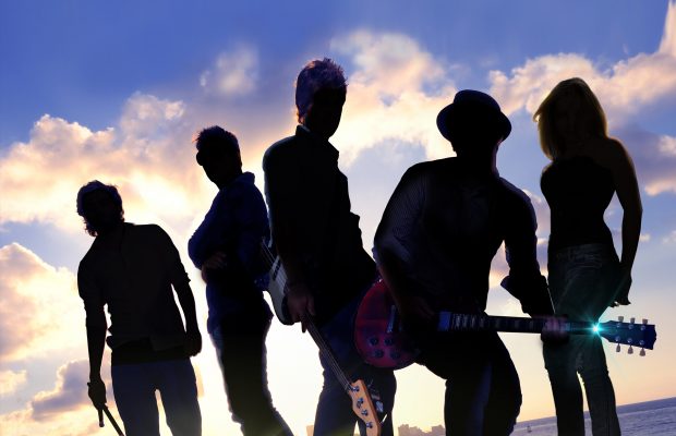 Creador del Grupo Aventura busca en RD las nuevas estrellas de la música latina