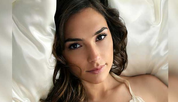 Reebok y Gal  Gadot se unen en nombre del fitness