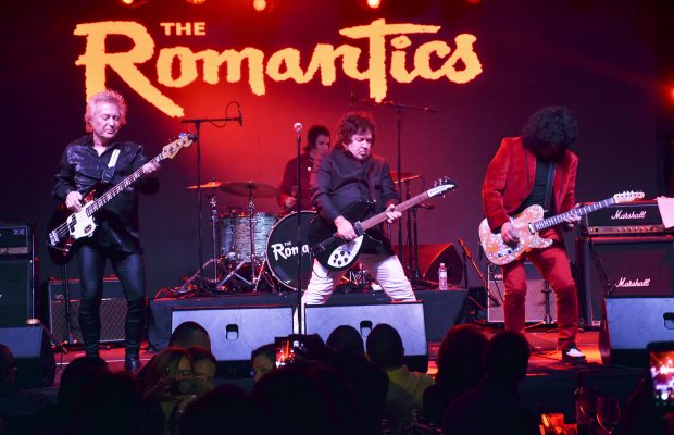 Exitosa presentación de The Romantics  Hard Rock Live Blue Mall