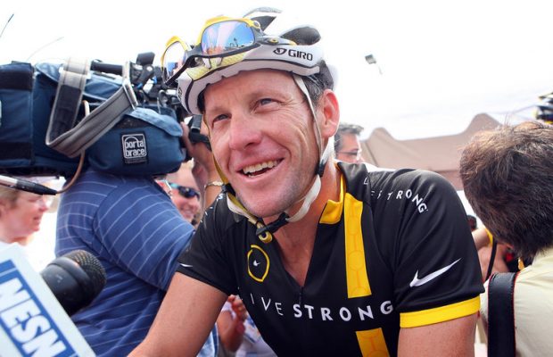 LANCE ARMSTRONG ZANJA DEMANDA DE 100 MILLONES CON GOBIERNO FEDERAL