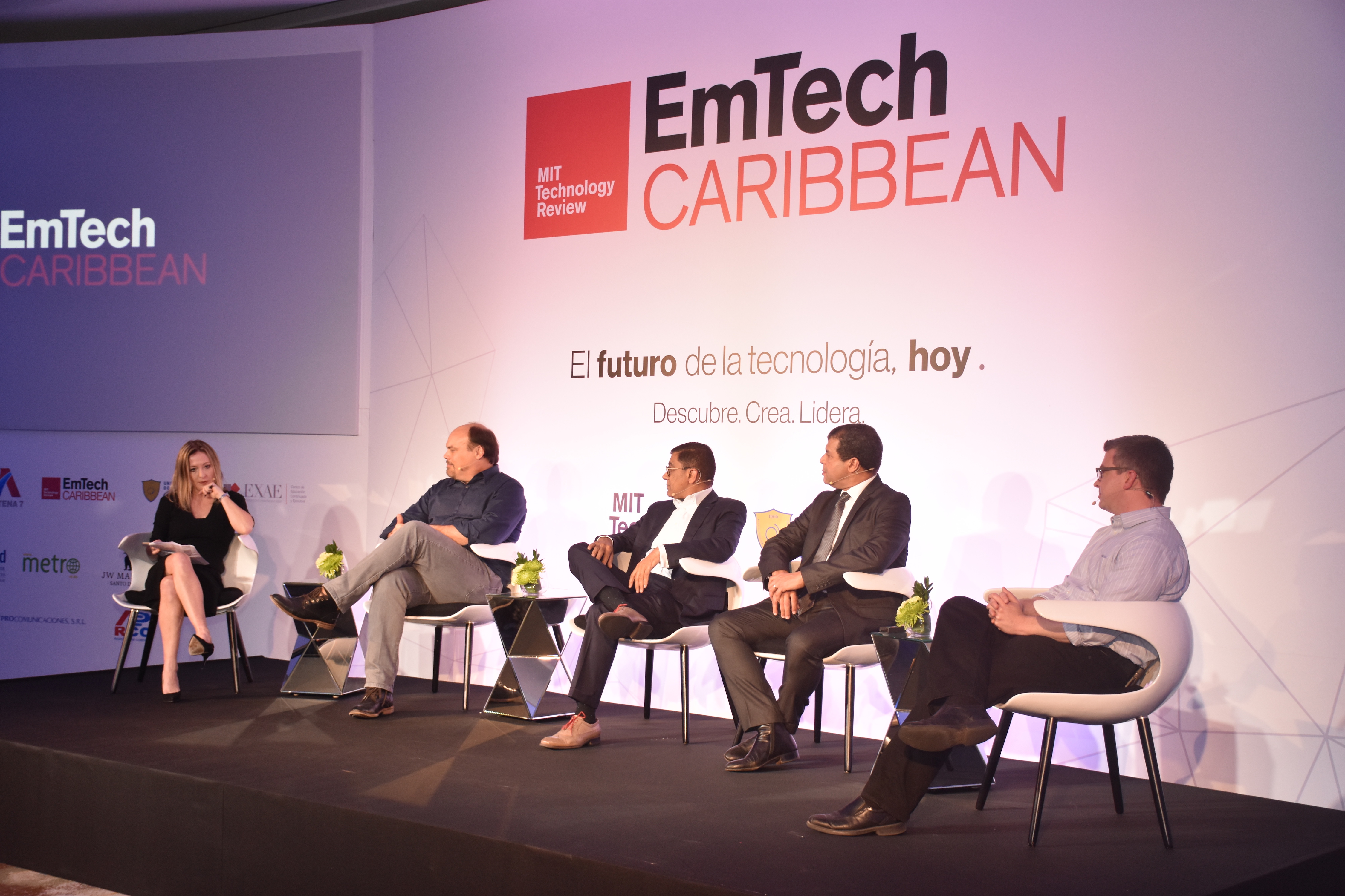 Antoinette Matthews, Dave Copps, Rishi Bhatnagar, Felipe Llaugel y David Cox