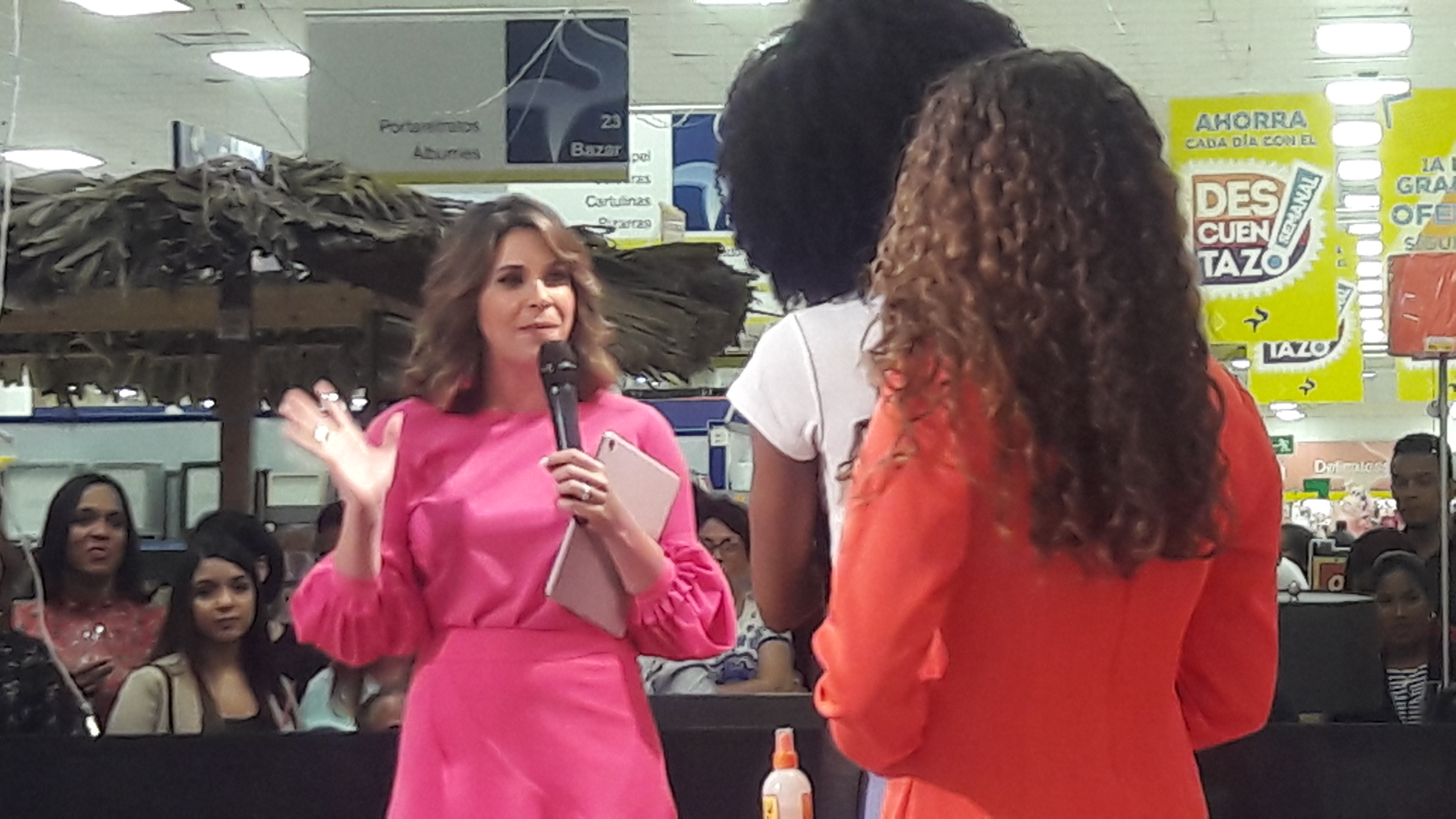 Pamela Sued durante el lanzamiento del Mes de la Belleza.