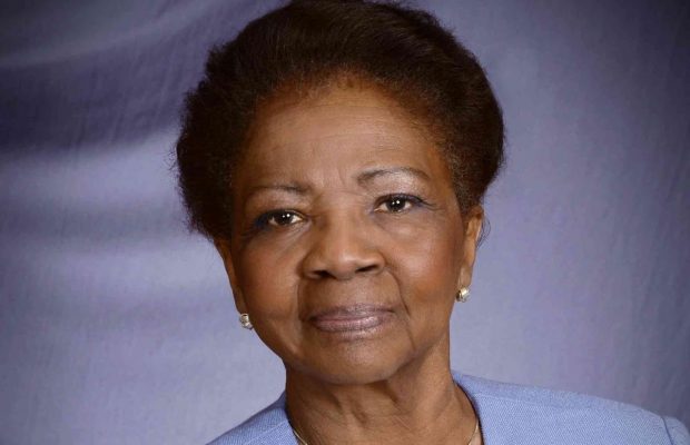 La Feria Internacional del Libro dedicará este domingo a la maestra Valentina Peguero