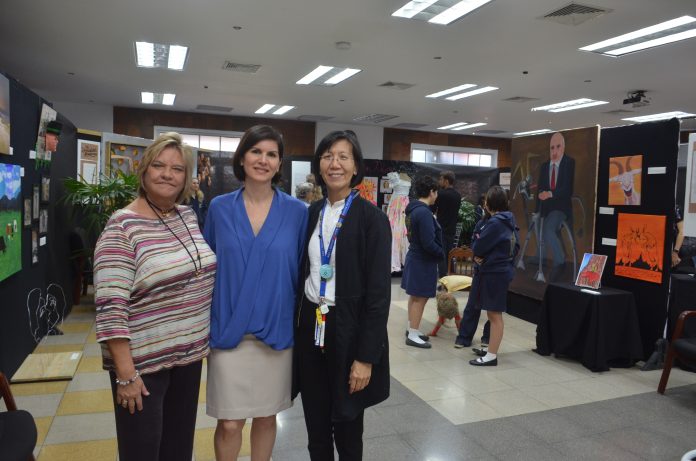 Valinda Valdez,Karina Pablo de Redman,Vicky Yoh