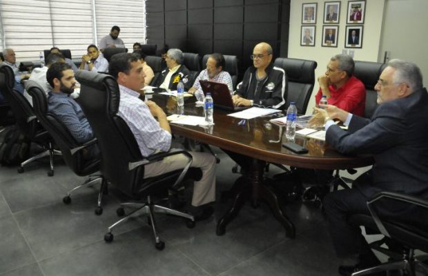 Lidom aprueba la contratación de árbitros importados y aumenta el número de refuerzos
