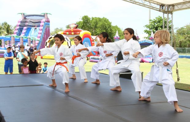 Puntacana International School lidera torneo nacional de golf