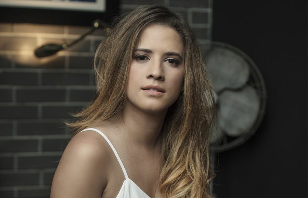 Nathalie Hazim anuncia conciertos y promoción en USA y Ecuador