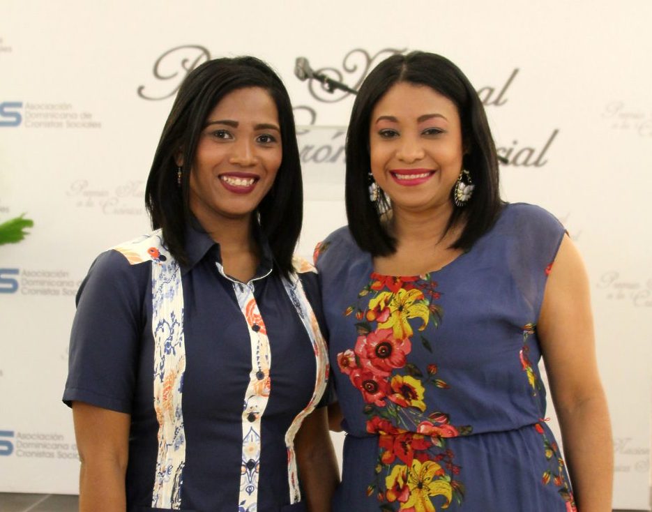 Dilenys Evangelista y Yakayra Suero.